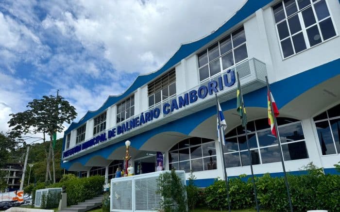 Balneário Camboriú abre seletivo urgente para profissionais da saúde; veja como se inscrever