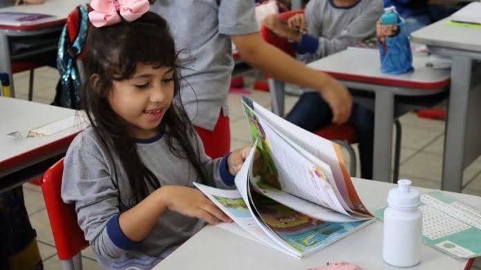 Balneário Camboriú abre 20 vagas de mestrado exclusivas para professores da rede municipal