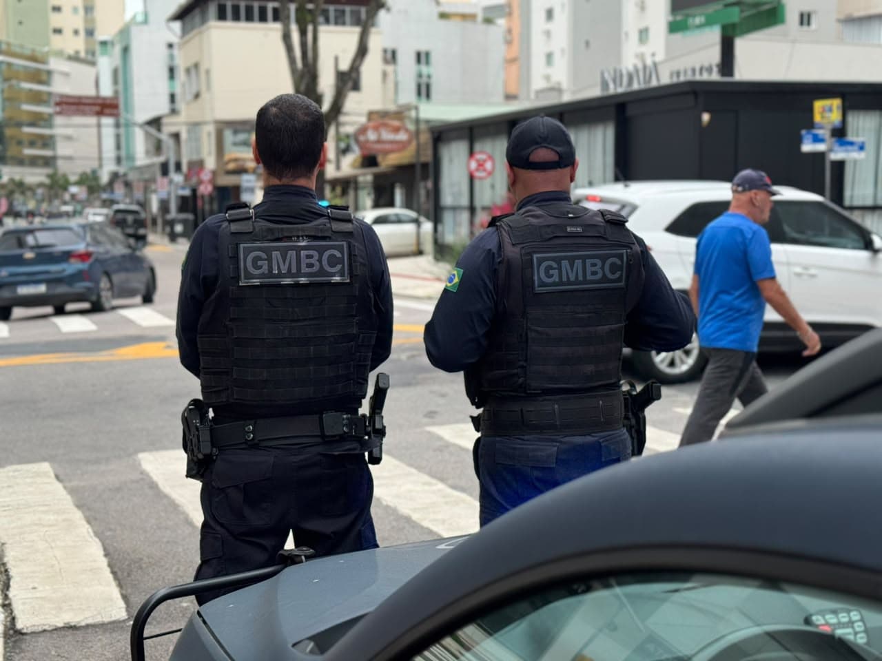 Guarda Municipal mobiliza 50 agentes em operação preventiva em Balneário Camboriú