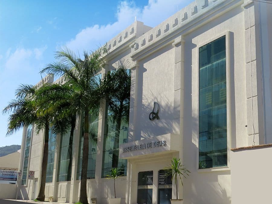 Câmara homenageará Assembleia de Deus pelos 54 anos de emancipação nesta segunda-feira - Página 3 - Notícias de Balneário Camboriú