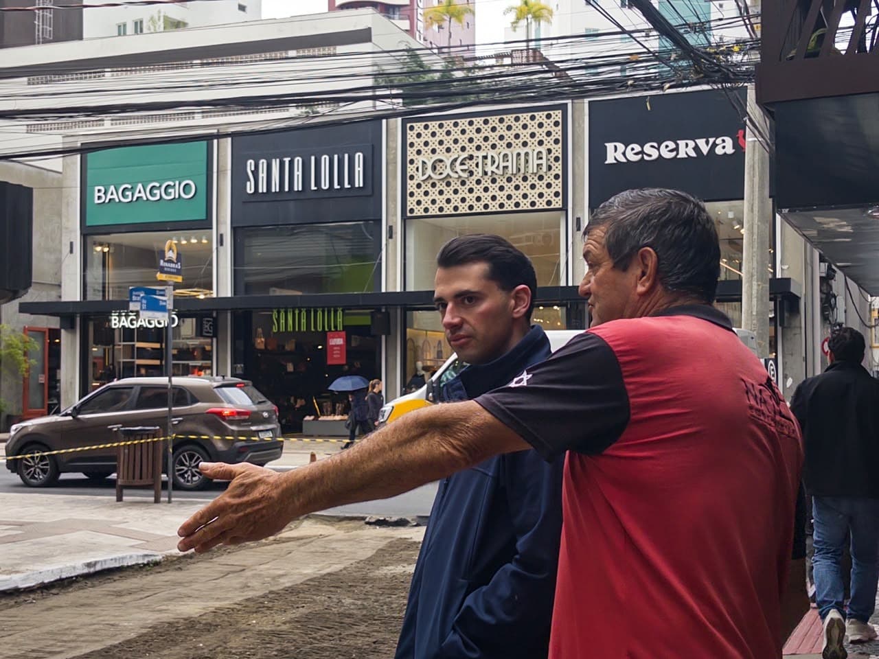 Vereador Cobra Transparência em Obras Públicas de Balneário Camboriú e Propõe Novas Medidas de Comunicação