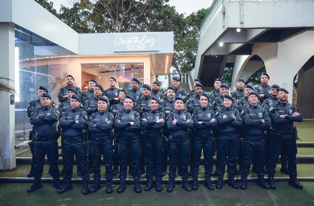 37 guardas municipais foram promovidos e novas pistolas foram colocadas em operação em Balneário - Página 3