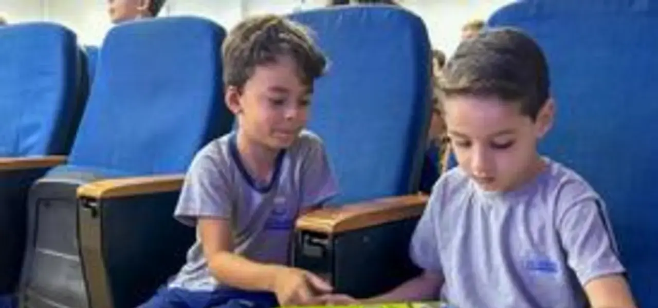 Prefeitura entrega material de alfabetização em Balneário Camboriú - Visor Notícias
