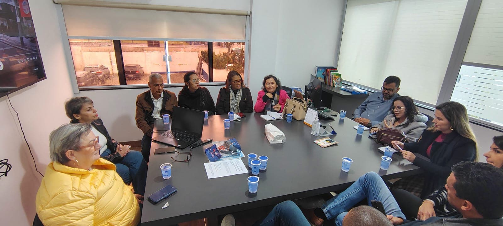 Comitiva de Minas Gerais Visita Balneário Camboriú para Intercâmbio em Educação Inclusiva