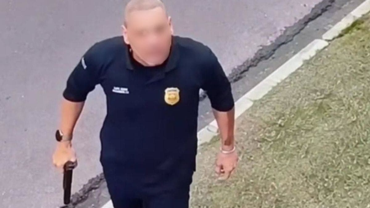 Homem se passa por policial, ameaça morador e acaba desmascarado em Balneário Camboriú