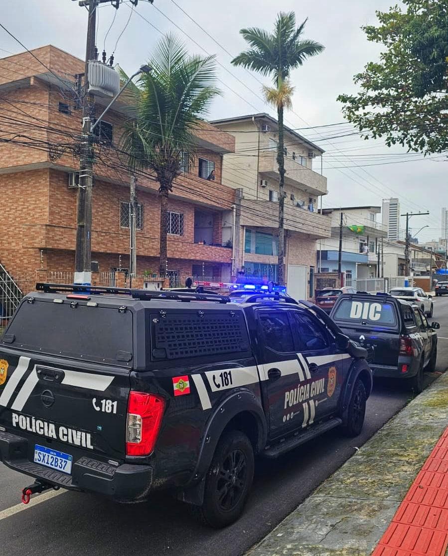 Falso policial civil que ameaçou morador em Balneário Camboriú é alvo da Polícia Civil